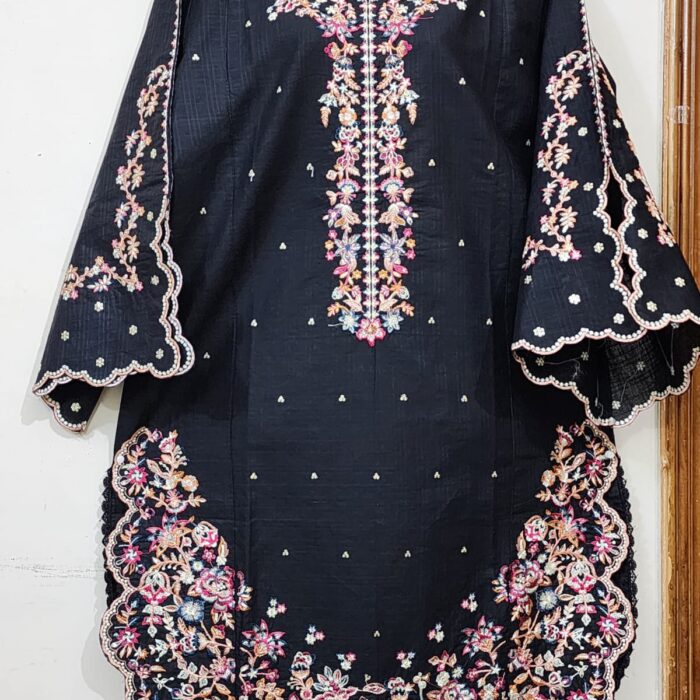Luxury Women's Embroidered Slub Suit Set